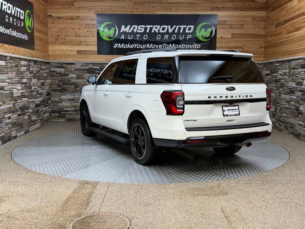Used 2023 Ford Expedition Limited image 7