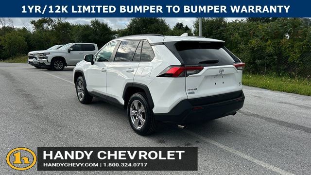 Used 2023 Toyota RAV4 XLE w/ Convenience Package image 6