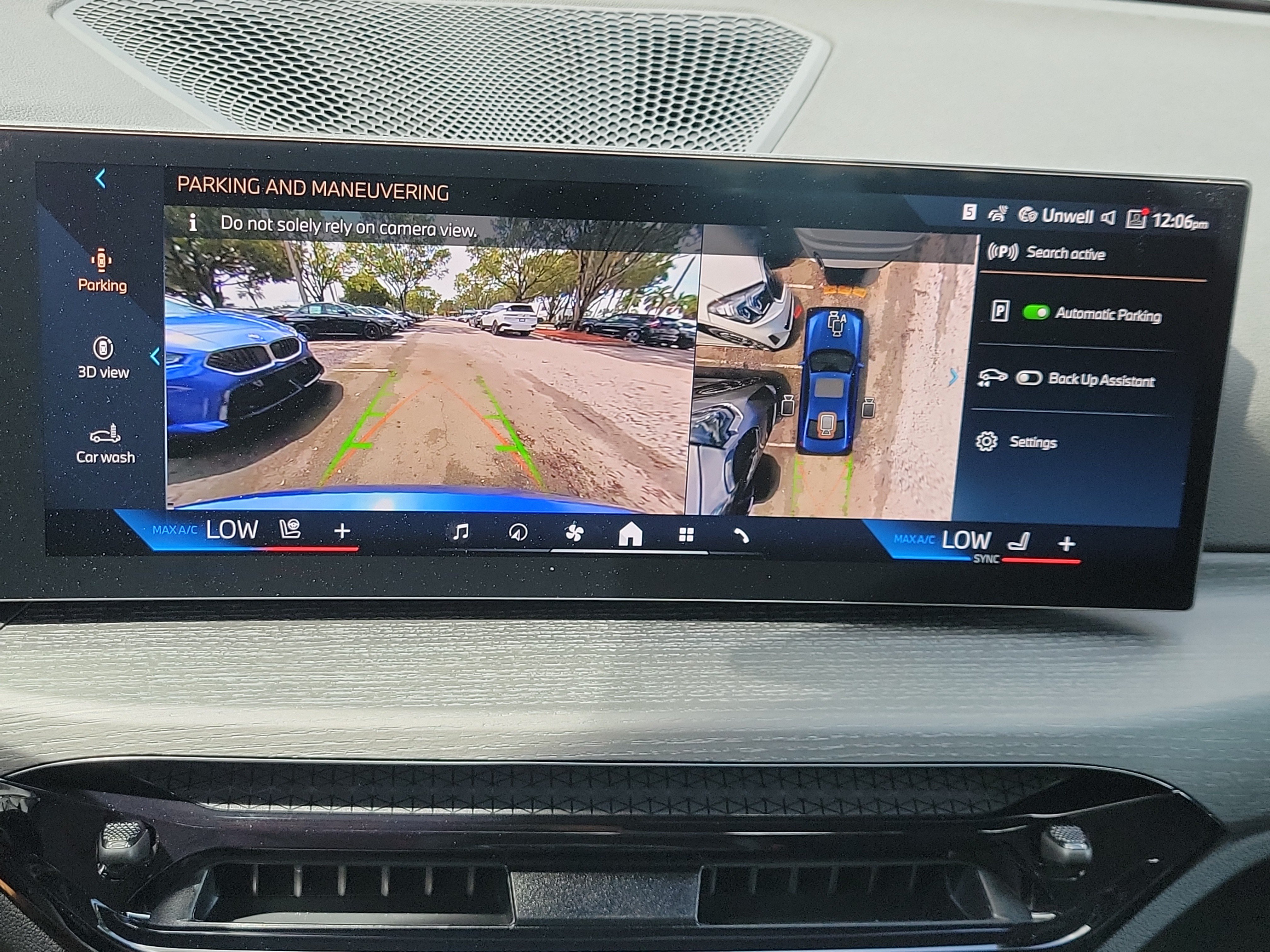 New 2026 BMW 330i Sedan w/ M Sport Package RWD image 23