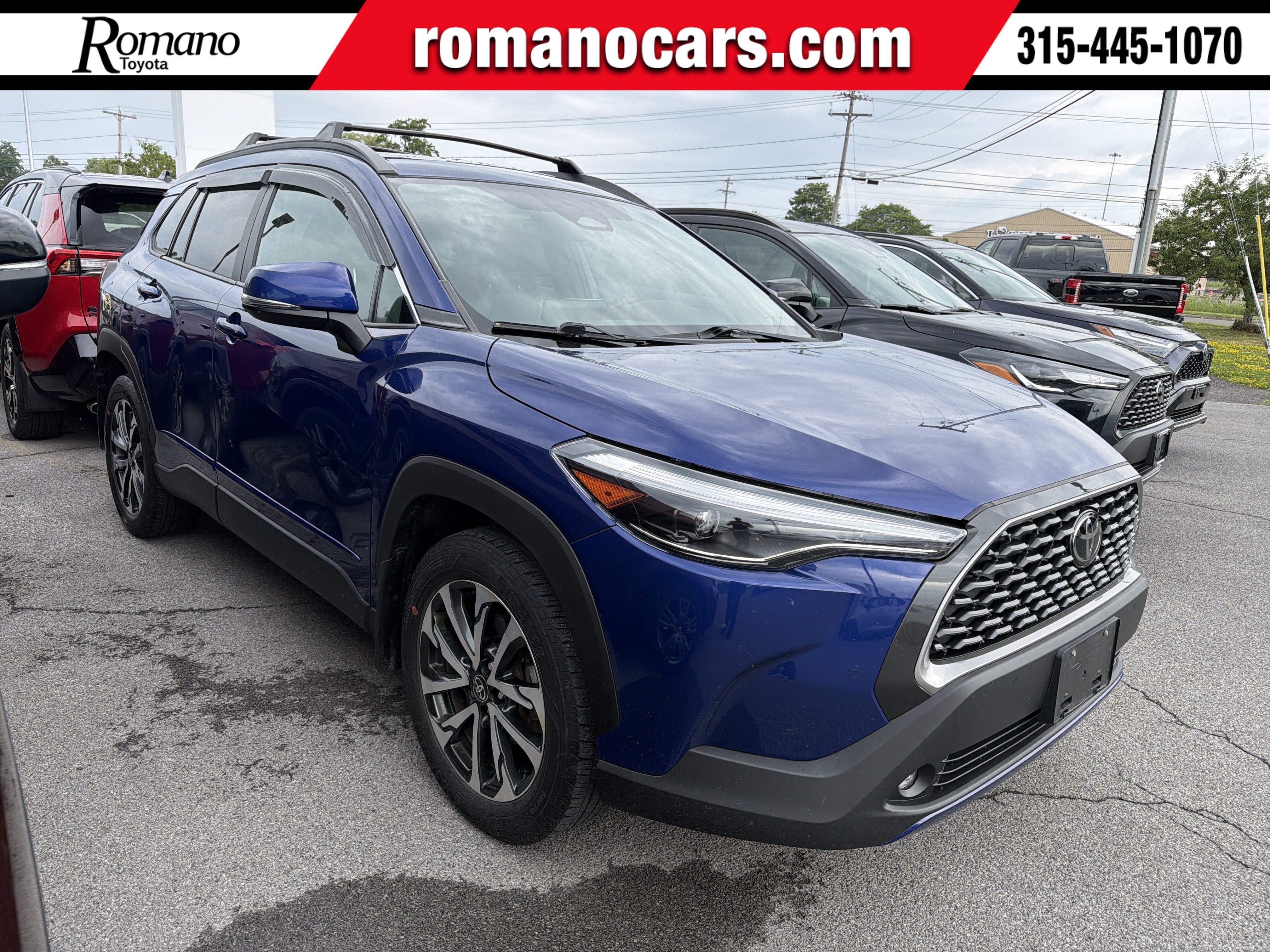 Used 2023 Toyota Corolla Cross XLE w/ Convenience Package