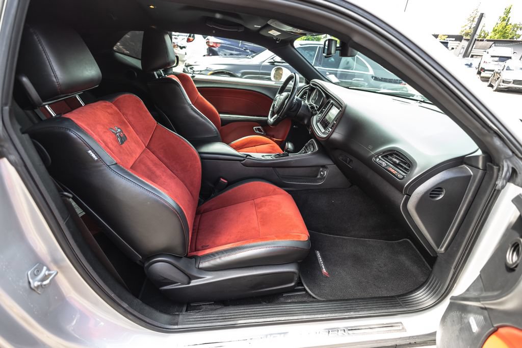 Used 2022 Dodge Challenger R/T Scat Pack RWD image 24