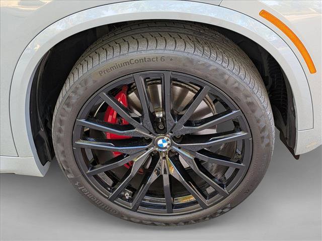 Used 2024 BMW X5 sDrive40i w/ M Sport Package image 22
