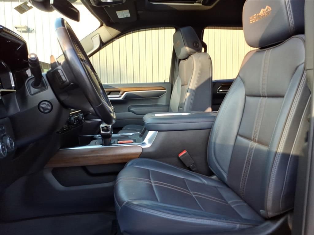 Certified 2022 Chevrolet Silverado 1500 High Country w/ High Country Premium Package image 12