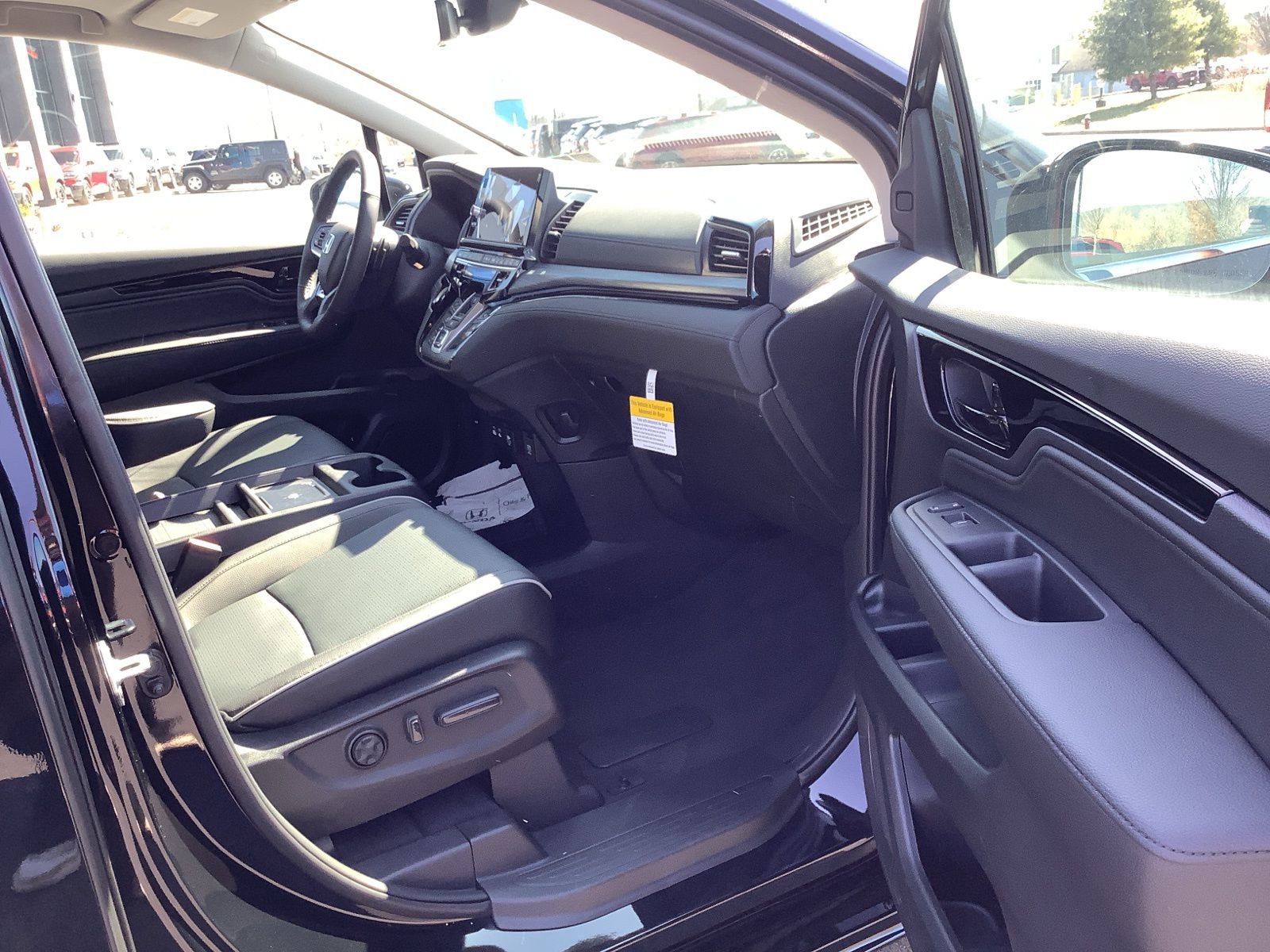 New 2026 Honda Odyssey Elite image 12