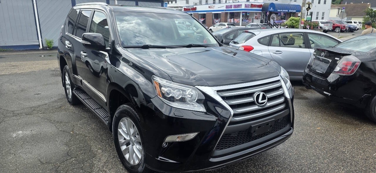 Used 2018 Lexus GX 460 Premium w/ Premium Package AWD/4WD image 4