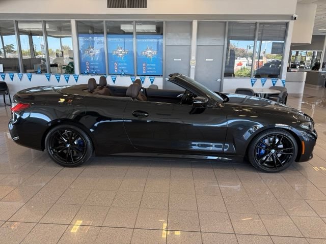 Used 2022 BMW M440i Convertible w/ Premium Package RWD image 3