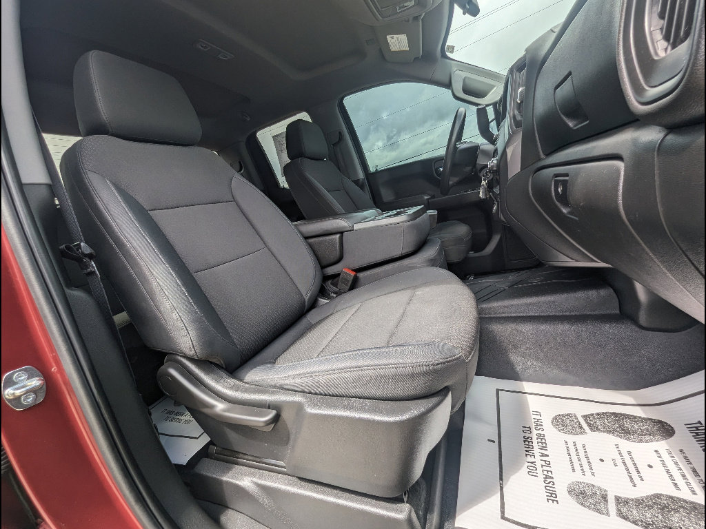 Used 2019 Chevrolet Silverado 1500 Custom w/ Custom Value Package AWD/4WD image 21