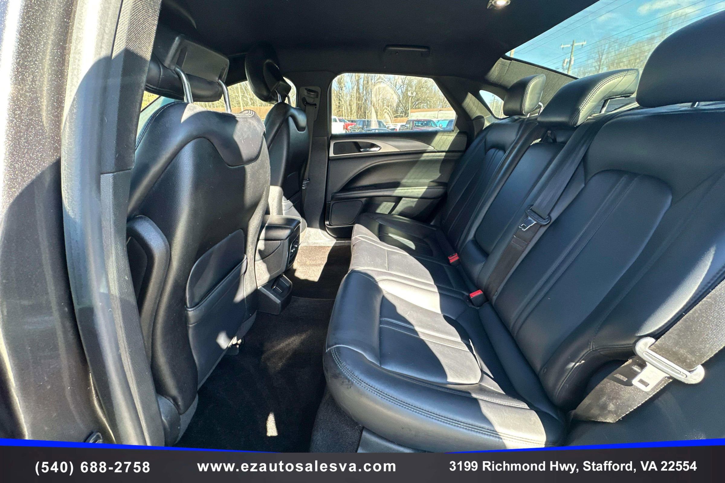 Used 2017 Lincoln MKZ Premiere image 18