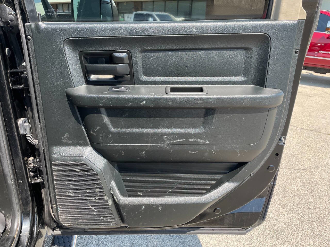 Used 2020 RAM 5500 Tradesman w/ Chrome Appearance Group image 24