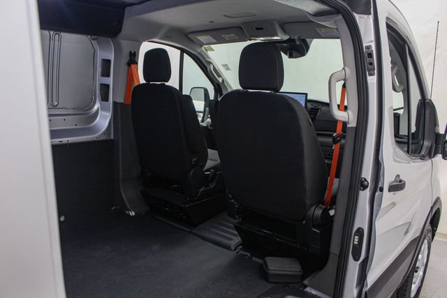 Certified 2023 Ford E-Transit Low Roof RWD image 21