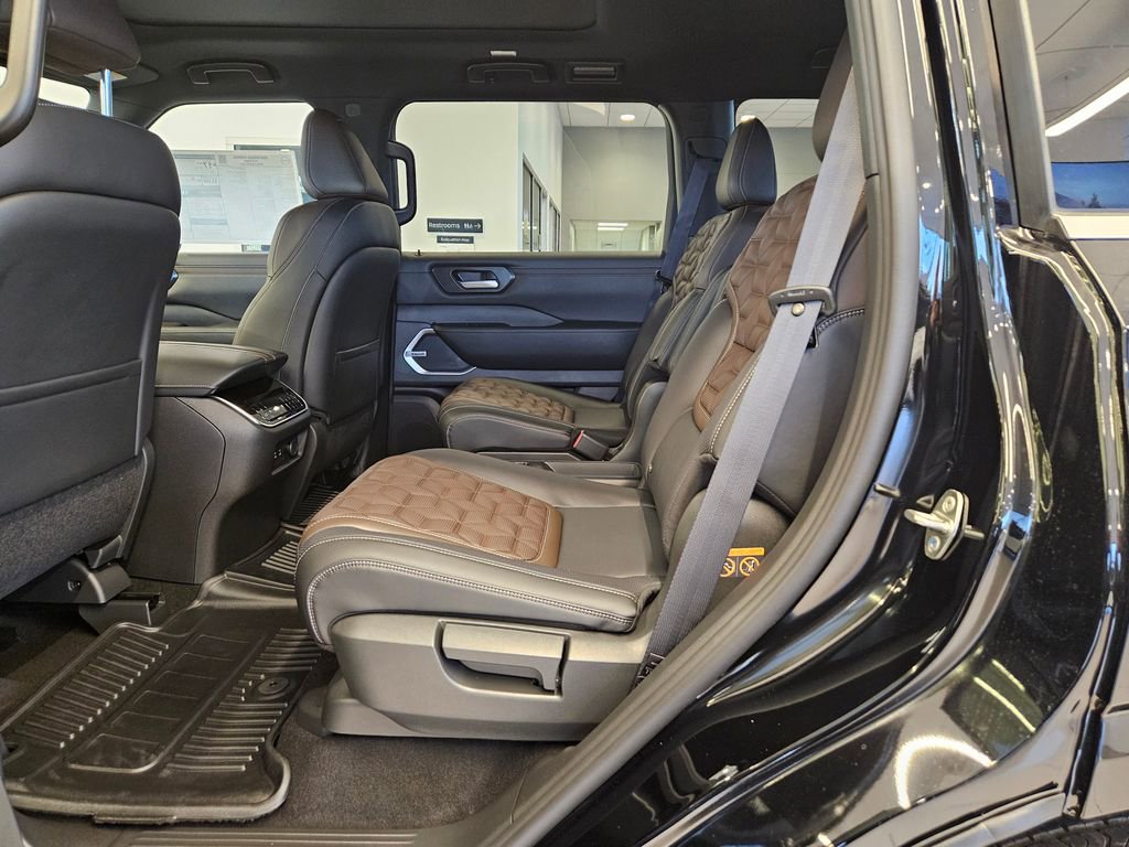 New 2026 Nissan Armada Platinum image 27