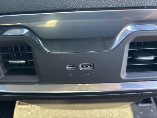 New 2026 Chevrolet Silverado 1500 LTZ w/ Z71 Off-Road Package image 17