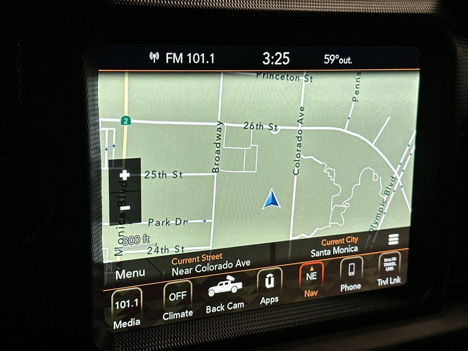 Used 2020 Jeep Gladiator Overland image 17