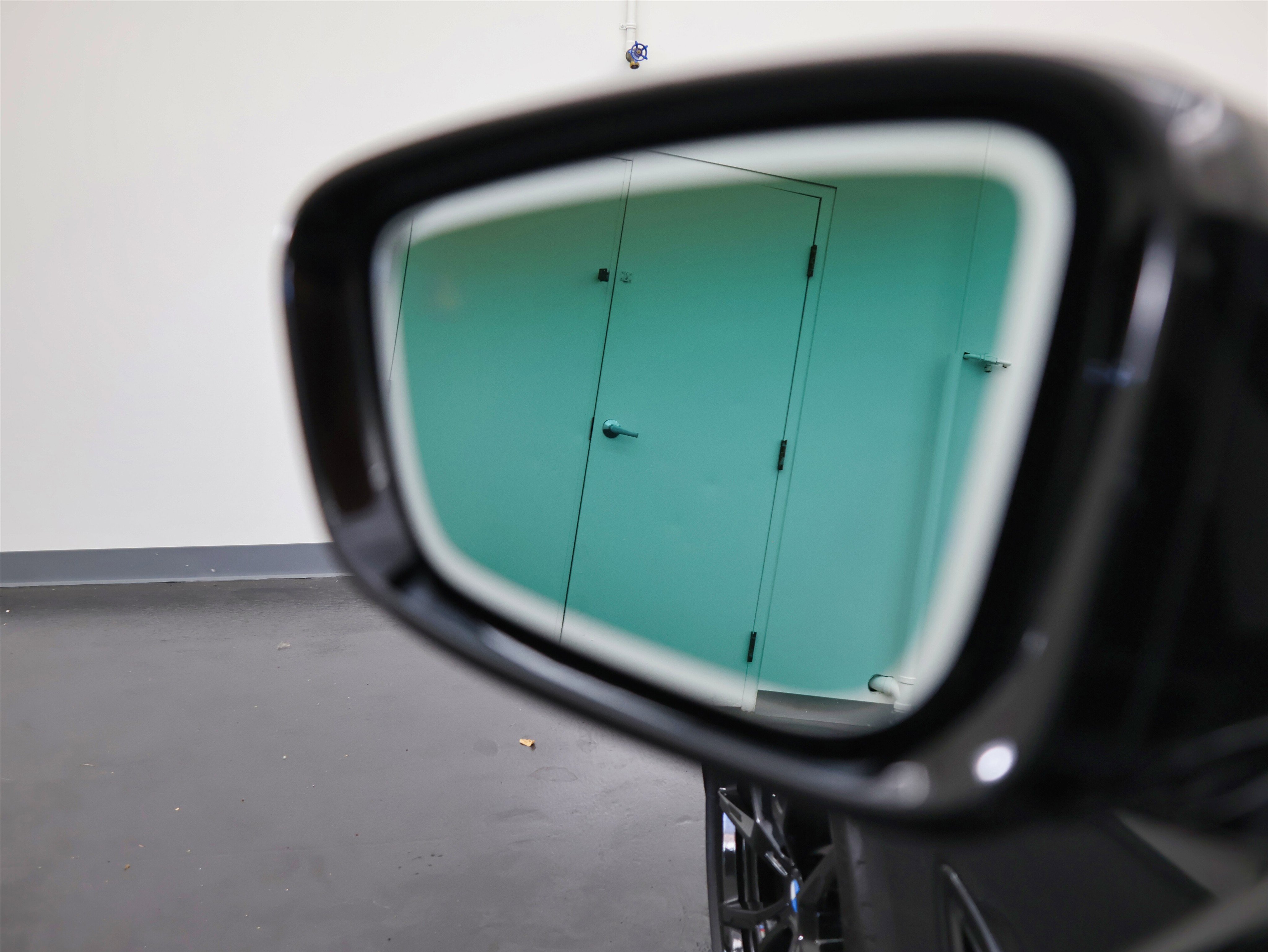 Used 2021 BMW M850i xDrive Convertible image 29