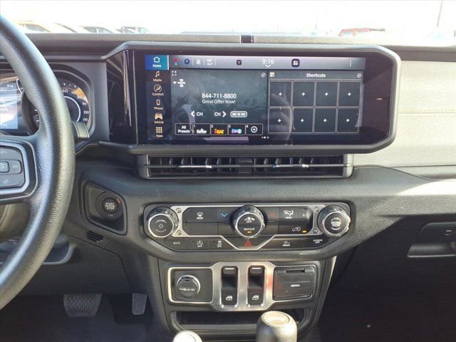 Used 2025 Jeep Wrangler Sport image 10