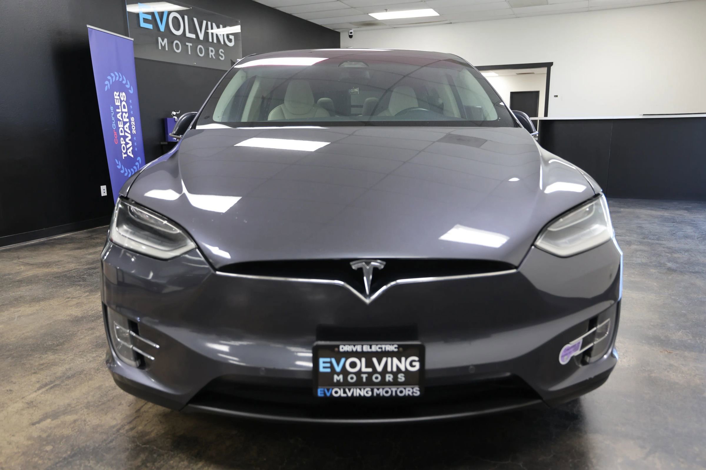 Used 2018 Tesla Model X 100D image 6