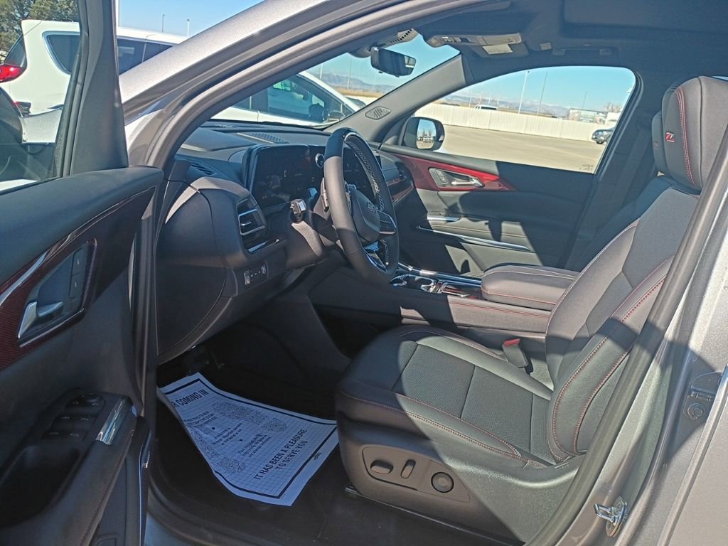 New 2026 Chevrolet Traverse Z71 w/ Enhanced Driving Package image 9