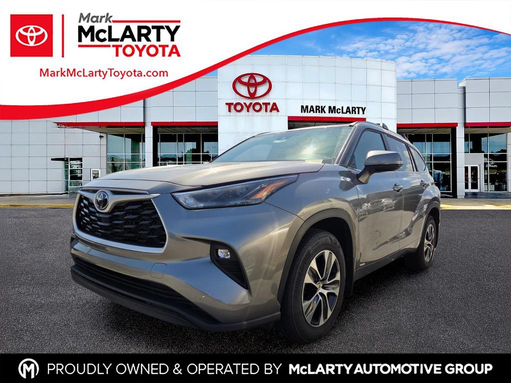 Used 2026 Toyota Highlander XLE