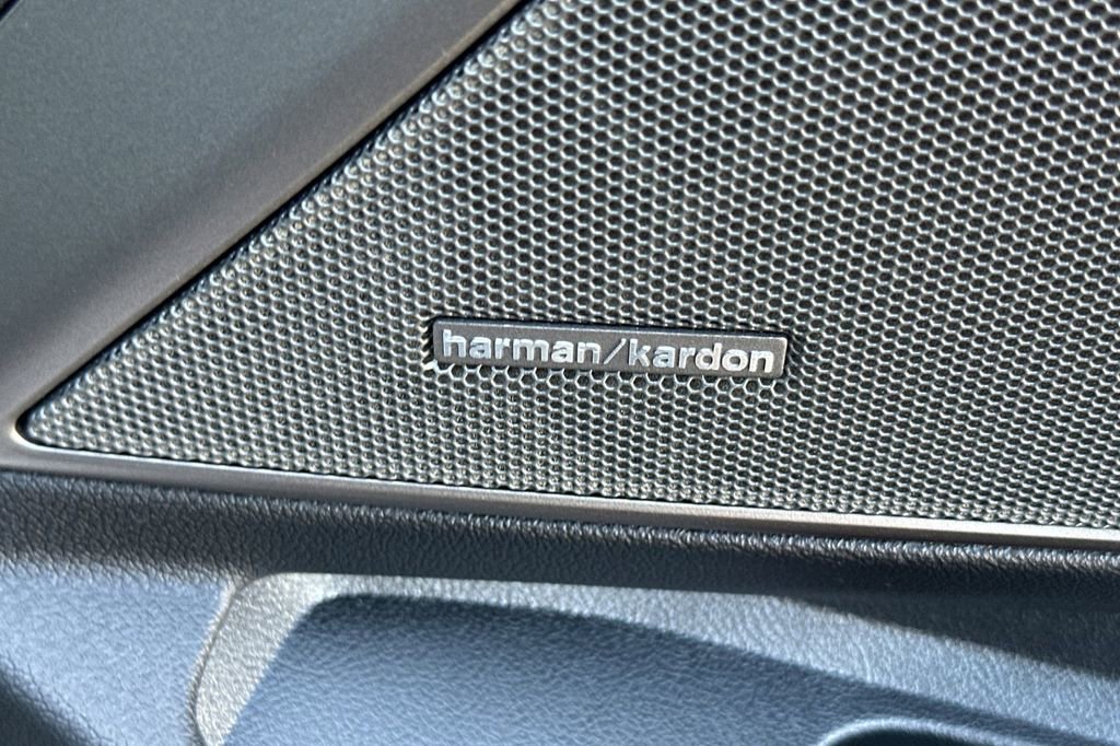 Used 2023 BMW M3 Competition AWD/4WD image 19