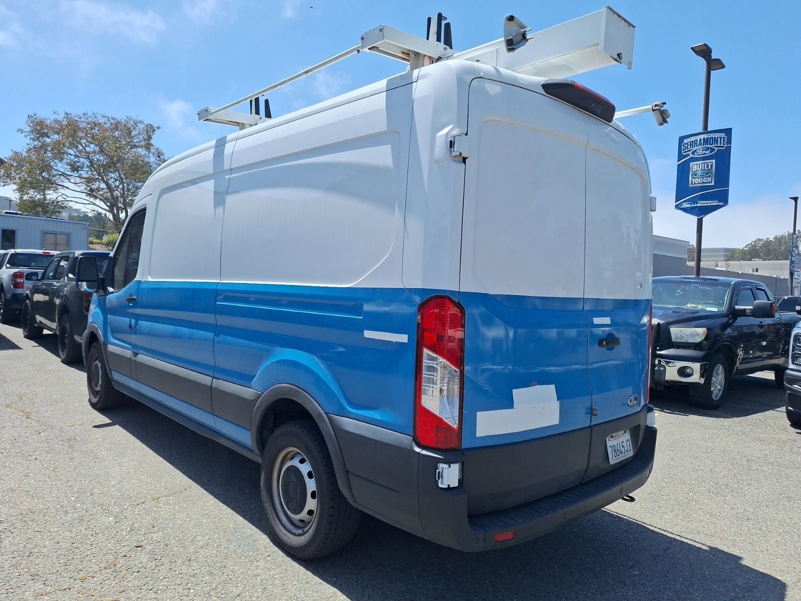 Used 2021 Ford Transit 250 Medium Roof RWD image 3