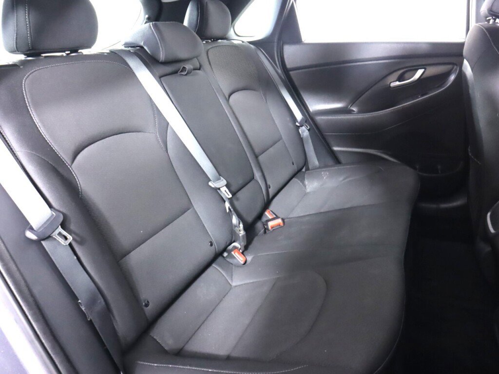 Used 2018 Hyundai Elantra GT w/ Style Package 02 FWD image 38