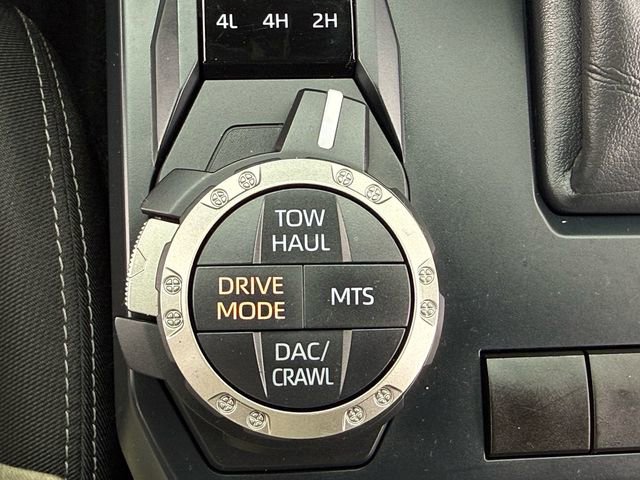 Certified 2025 Toyota Tacoma TRD Off-Road image 25