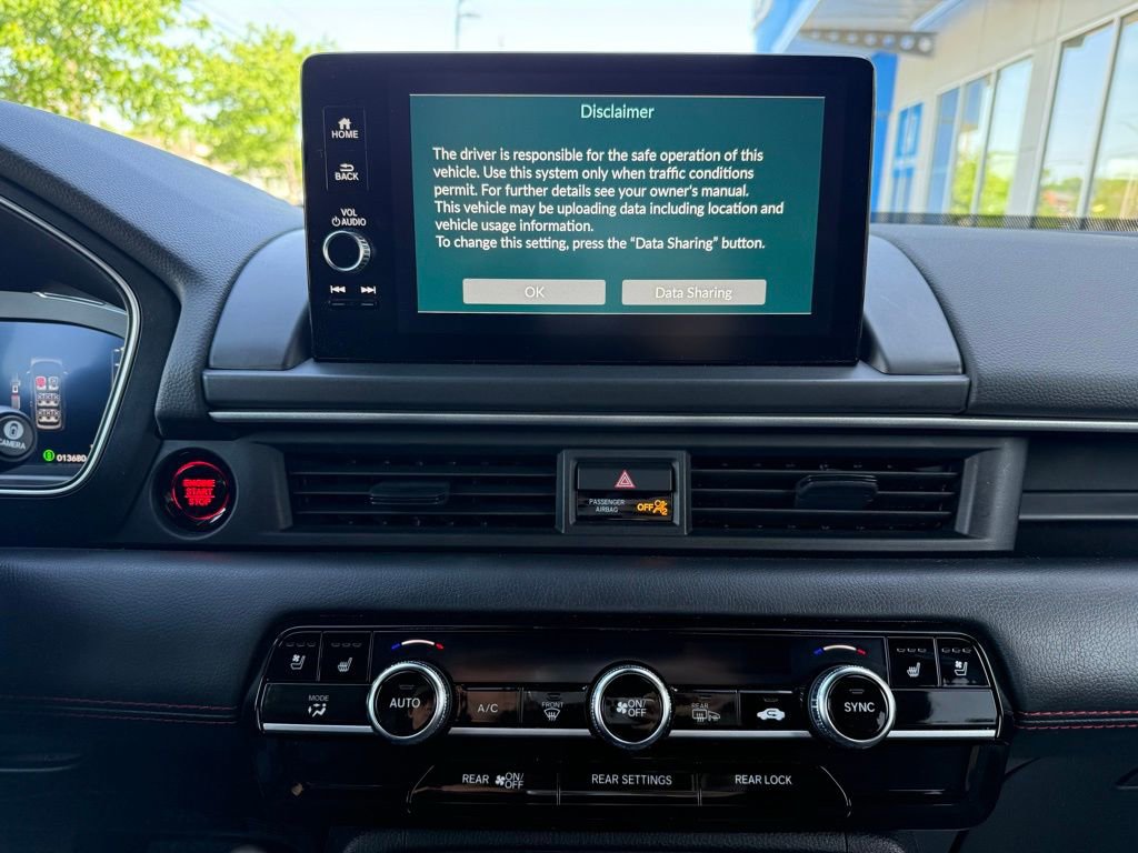 Used 2025 Honda Pilot Black Edition image 25