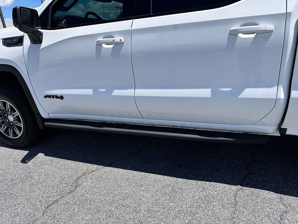 Used 2024 GMC Sierra 1500 AT4 w/ AT4 Premium Package AWD/4WD image 41