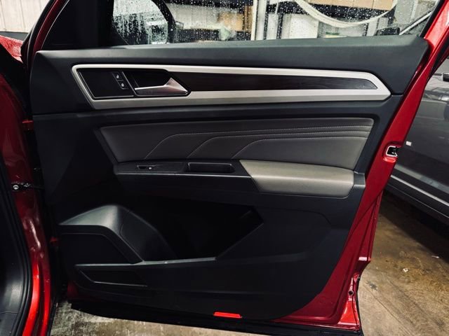 Used 2022 Volkswagen Atlas SE image 14