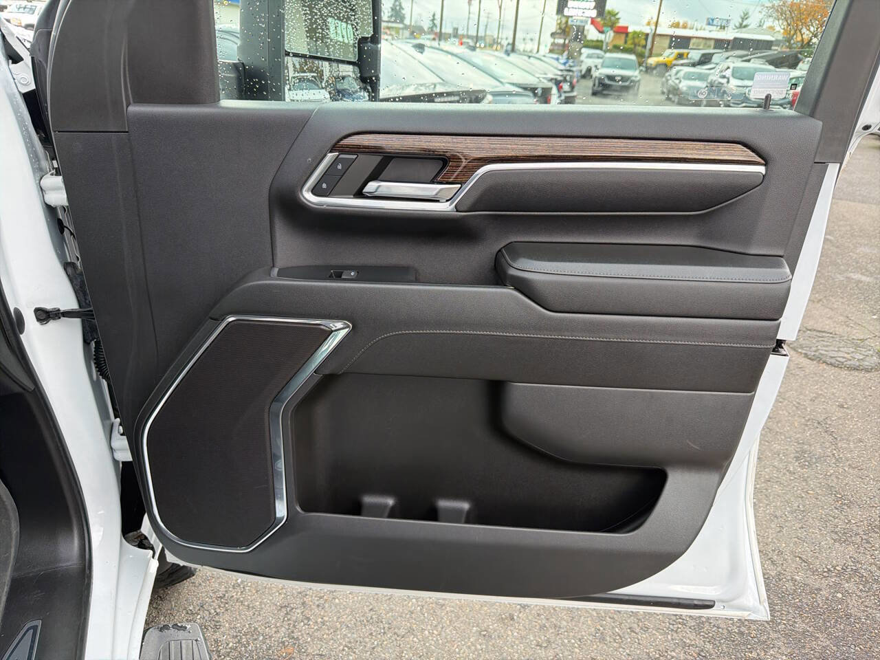 Used 2024 GMC Sierra 2500 SLE w/ SLE Value Package; image 26