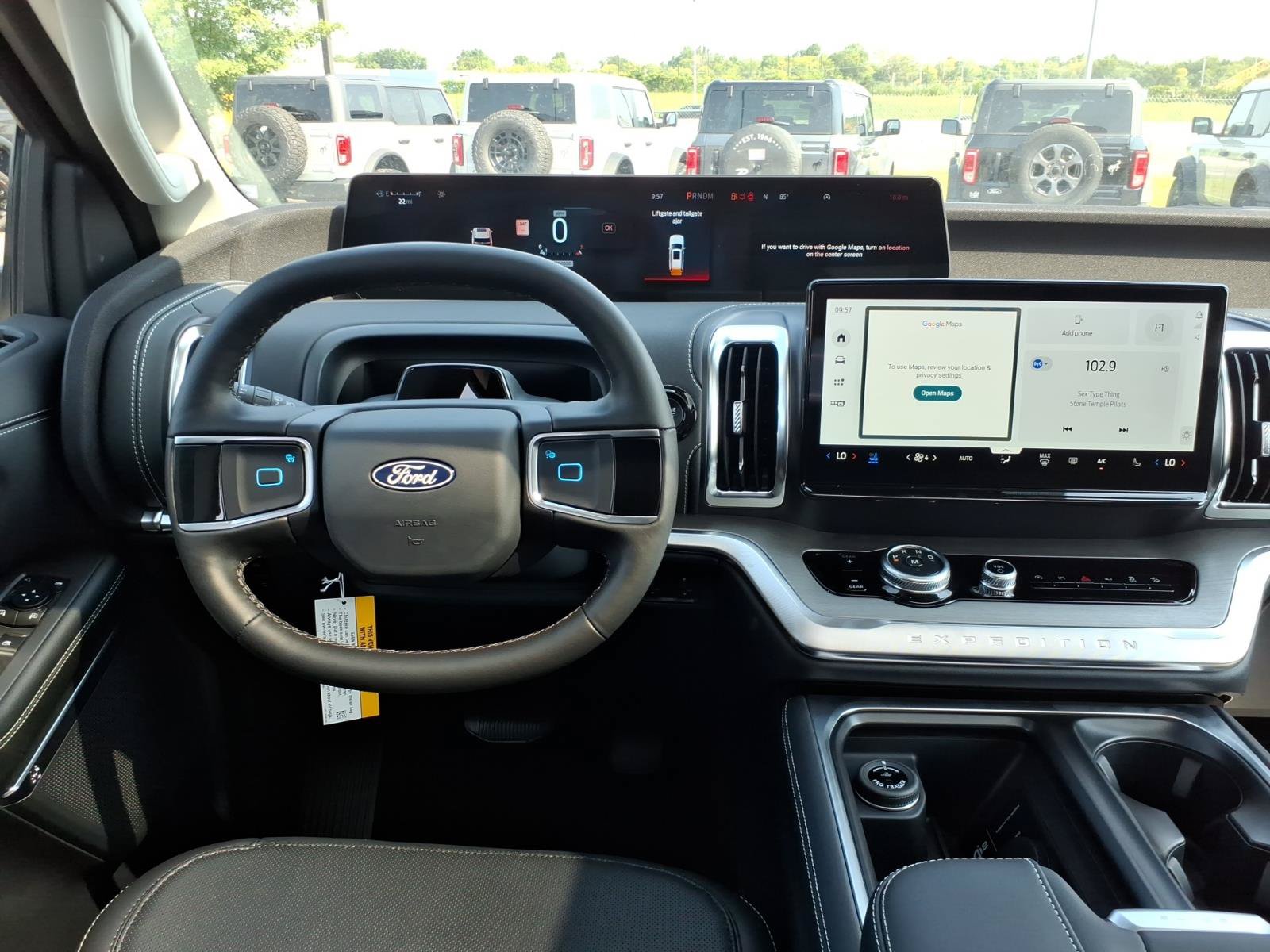 New 2027 Ford Expedition Max Platinum w/ Driver's Package AWD/4WD image 15