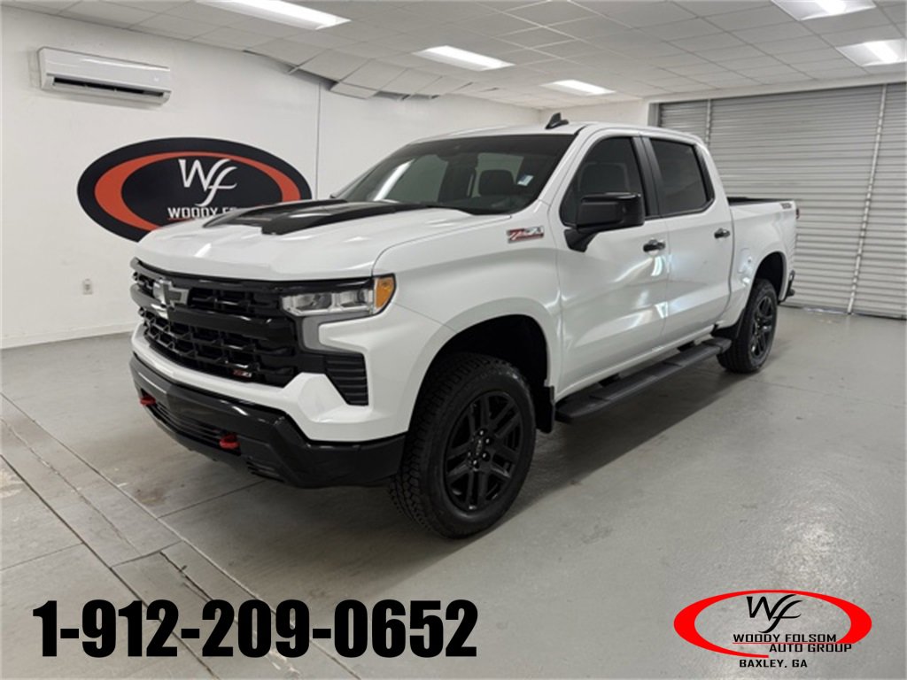 New 2025 Chevrolet Silverado 1500 LT Trail Boss w/ Convenience Package II