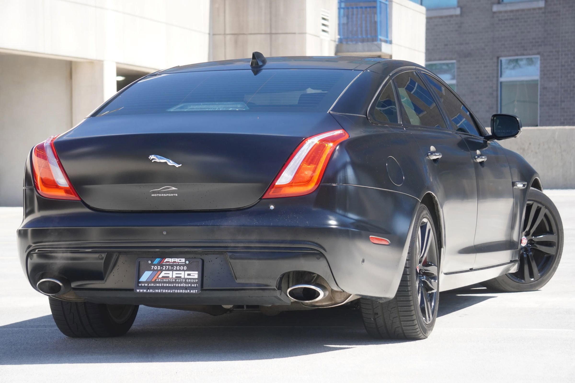 Used 2016 Jaguar XJ L Portfolio AWD/4WD image 8