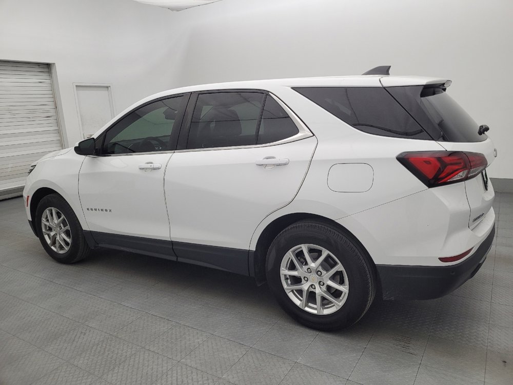 Used 2022 Chevrolet Equinox LT image 3