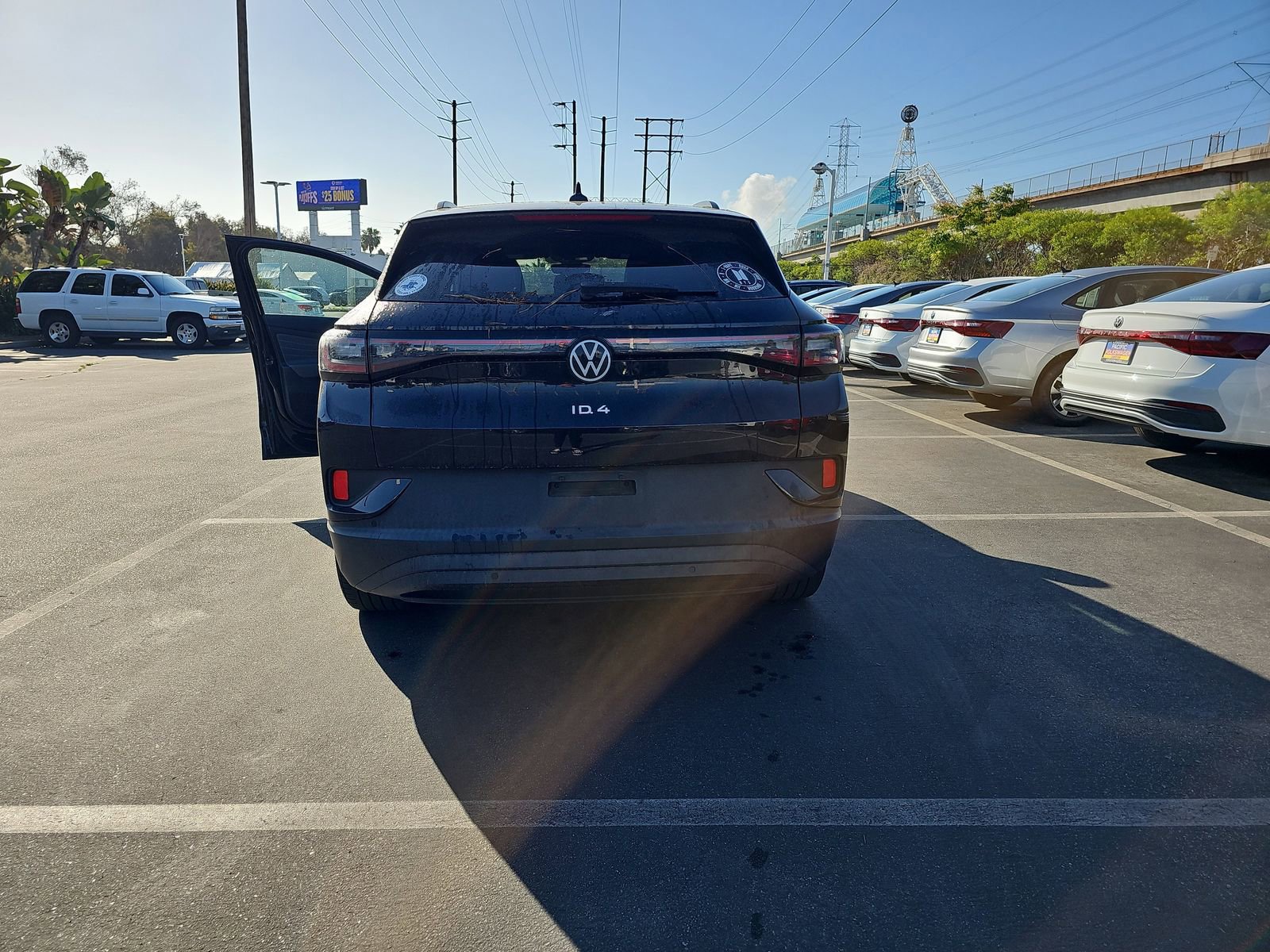 Used 2023 Volkswagen ID.4 Pro S image 11