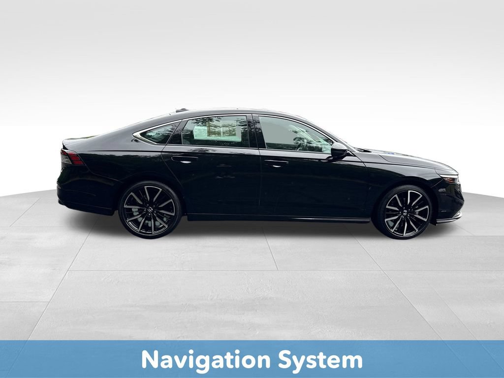 Certified 2025 Honda Accord Touring image 9