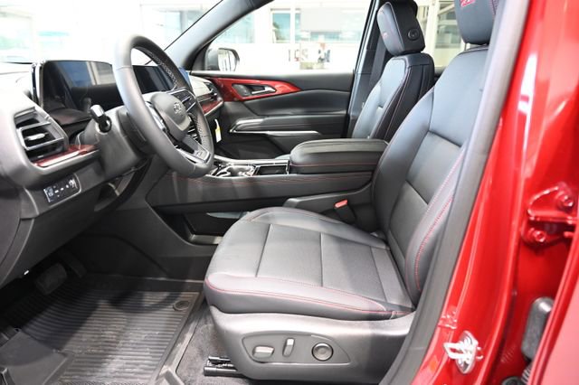 New 2026 Chevrolet Traverse Z71 w/ Driver Confidence Package AWD/4WD image 9