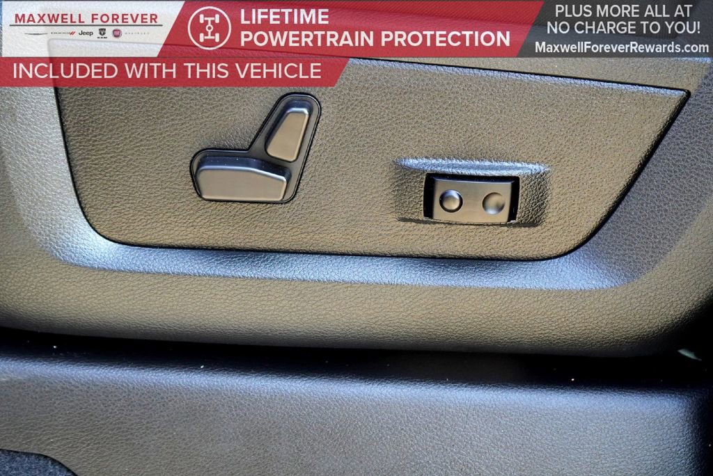 Used 2025 RAM 3500 Limited image 20