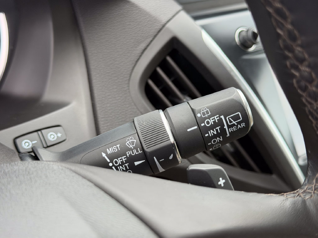 Used 2020 Acura MDX SH-AWD image 36