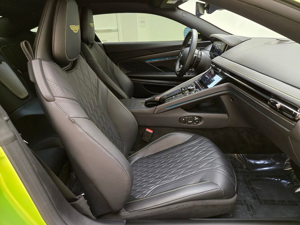 Used 2024 Aston Martin DB12 Coupe RWD image 23