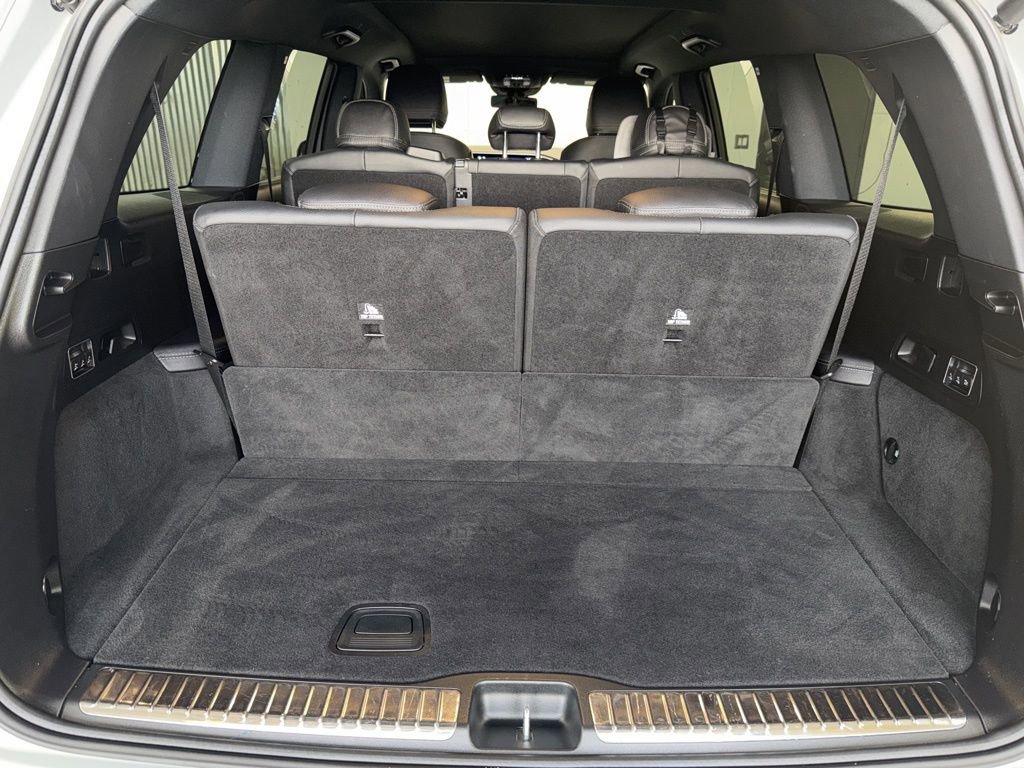Used 2025 Mercedes-Benz GLS 450 4MATIC image 15