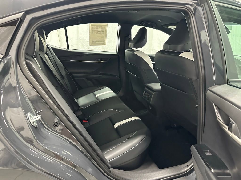 Used 2026 Toyota Camry SE image 52