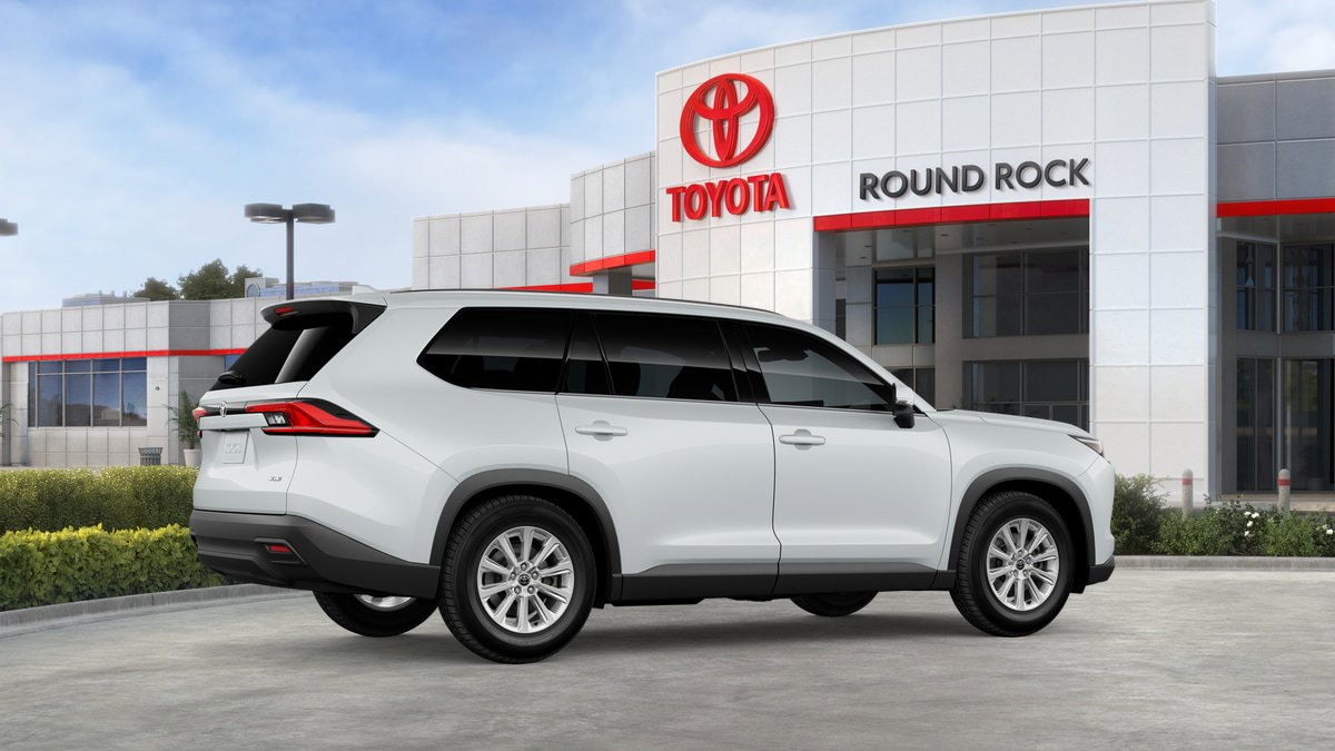 New 2026 Toyota Grand Highlander FWD image 11