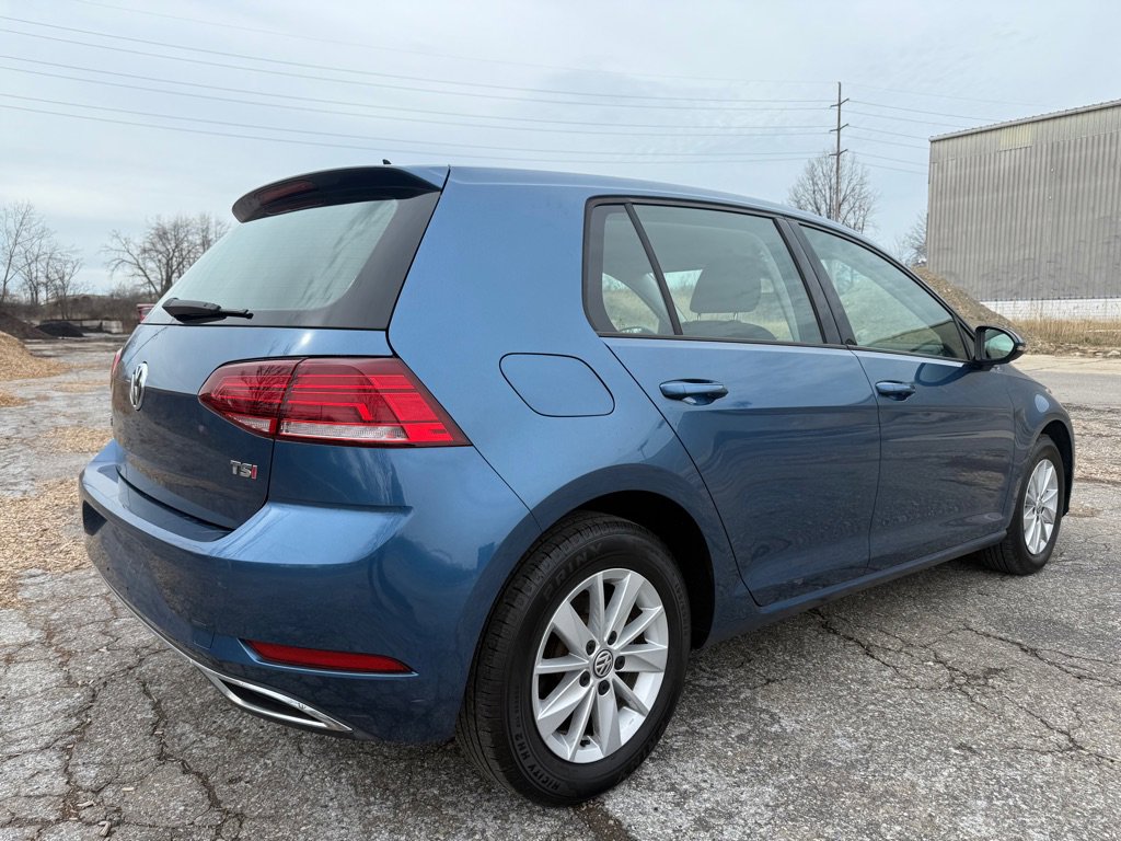 Used 2018 Volkswagen Golf S FWD image 3