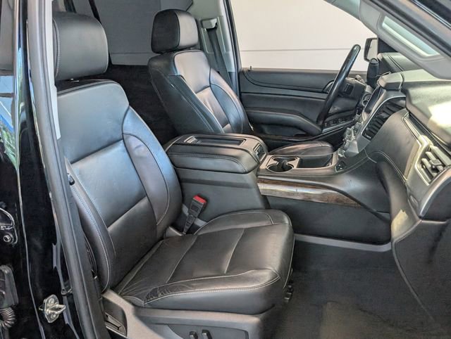 Used 2020 Chevrolet Suburban LT AWD/4WD image 15