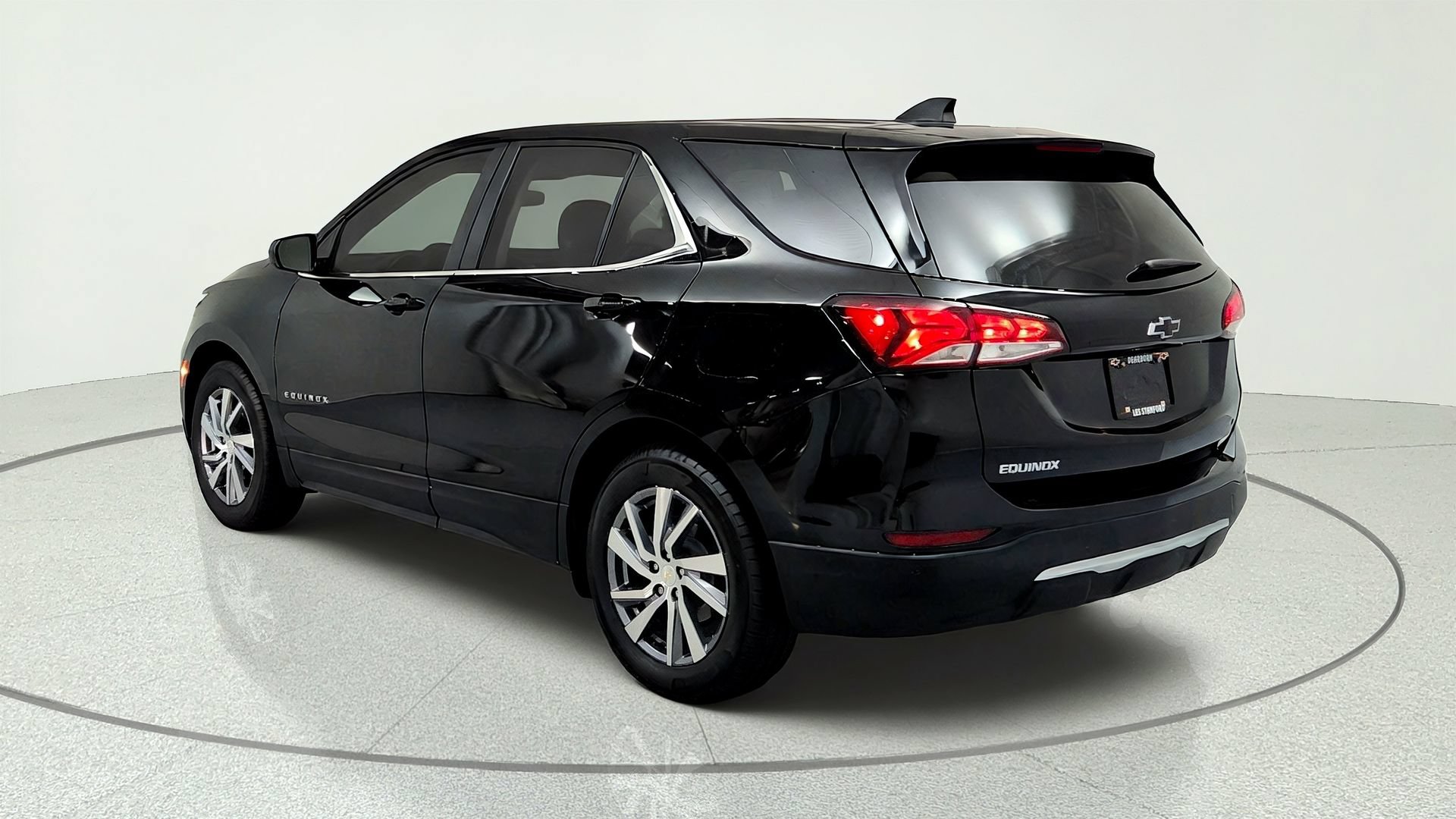 Certified 2023 Chevrolet Equinox LT FWD image 3