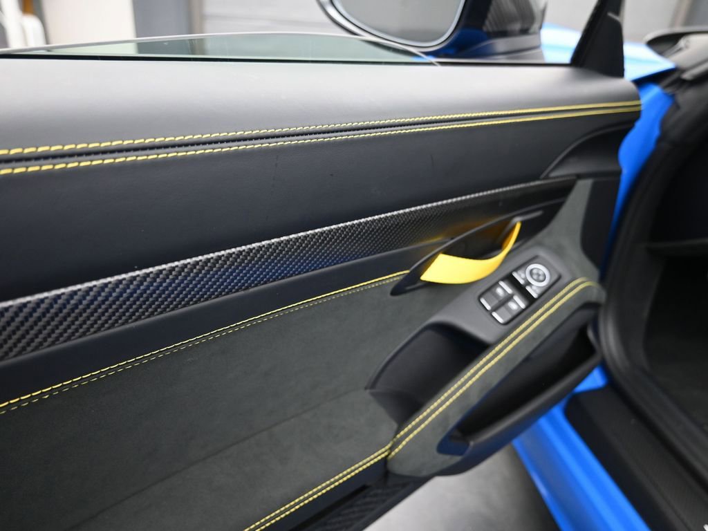 Certified 2025 Porsche 718 Boxster Spyder RS image 11