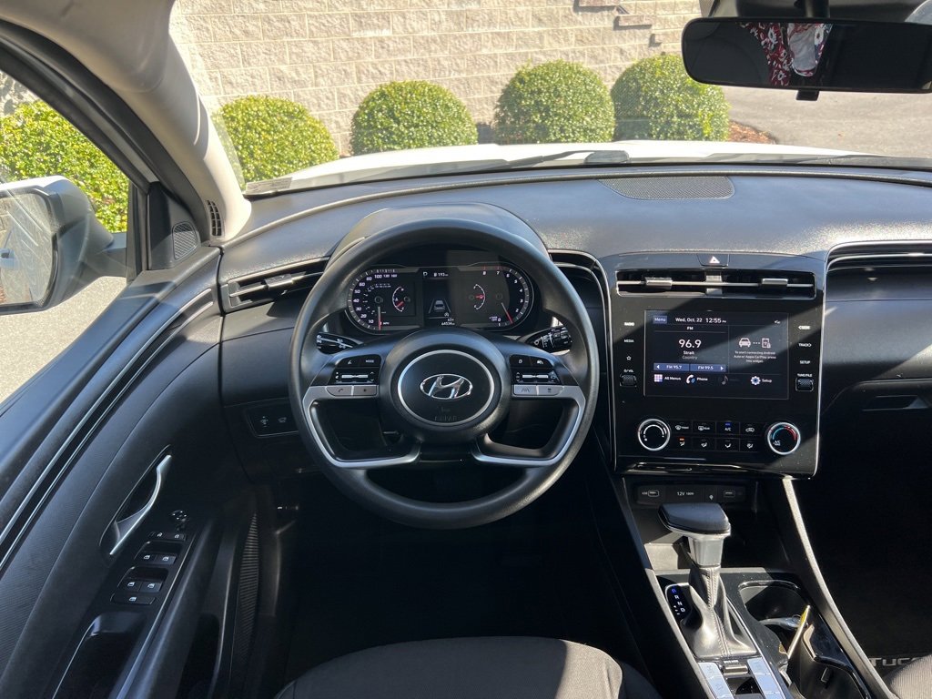 Used 2023 Hyundai Tucson SEL image 2