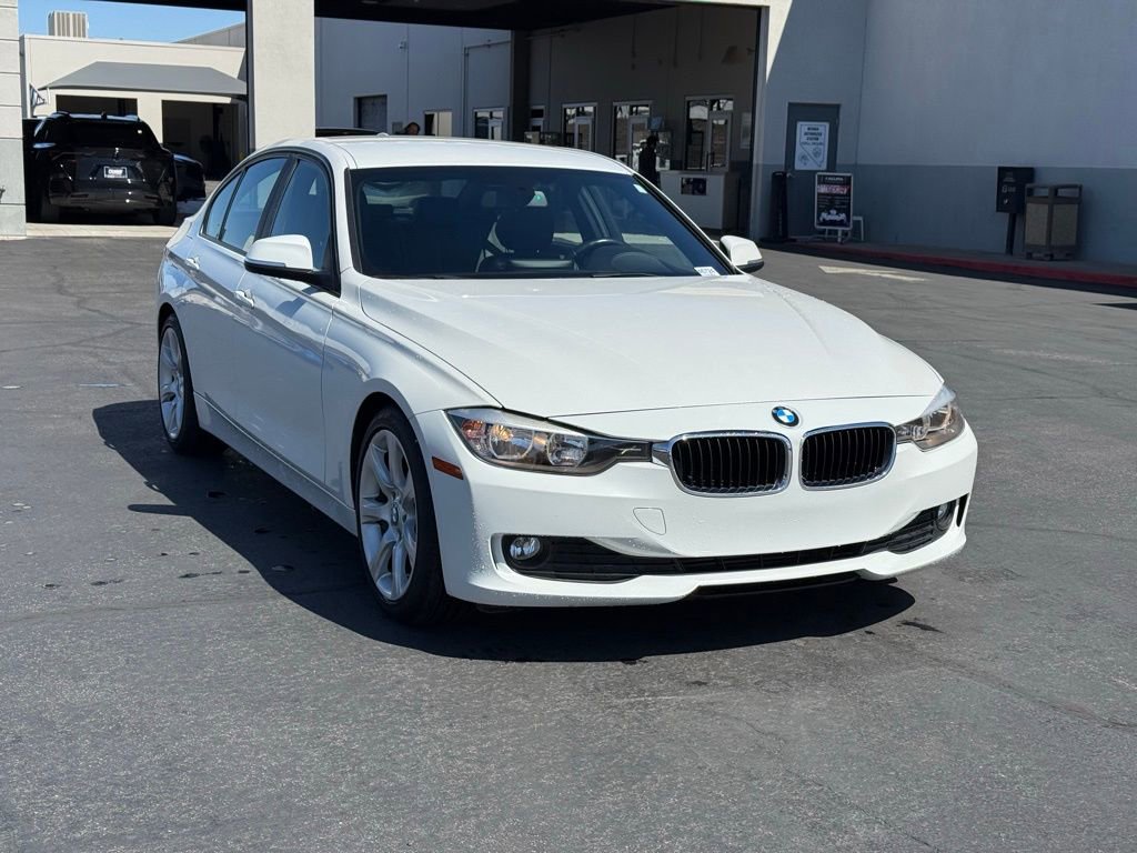 Used 2013 BMW 320i Sedan
