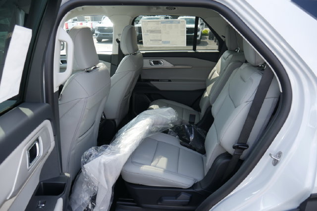 New 2026 Ford Explorer Active w/ Active Comfort Package AWD/4WD image 25